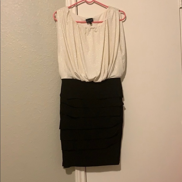 Enfocus Studio Dresses & Skirts - ⚡️FLASH SALE⚡️ $5‼️Black & White Dress